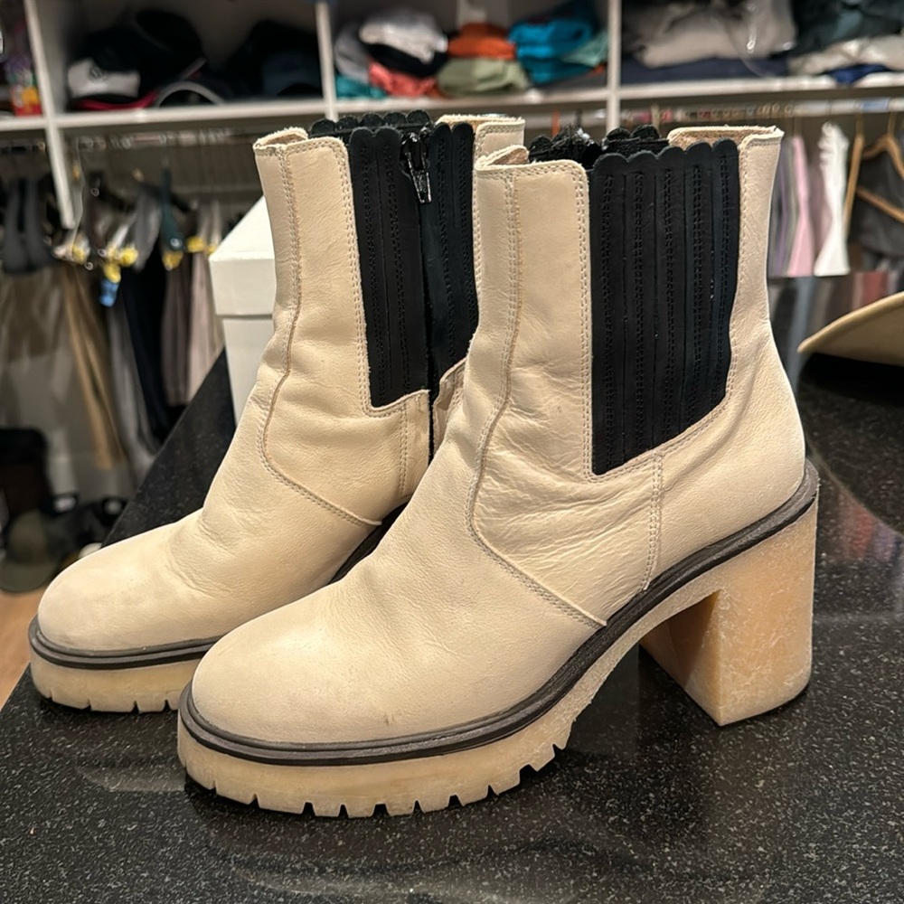 Free people booties size 40